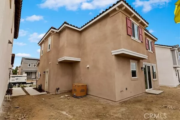 Bloomington, CA 92316,1158 Quince AVE