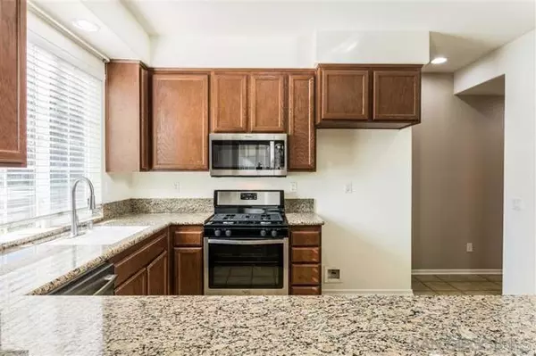 Chula Vista, CA 91913,1441 LEVANT LN UNIT 5