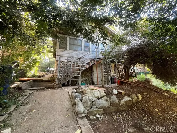536 Oakdale DR, Sierra Madre, CA 91024