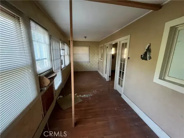 Sierra Madre, CA 91024,536 Oakdale DR