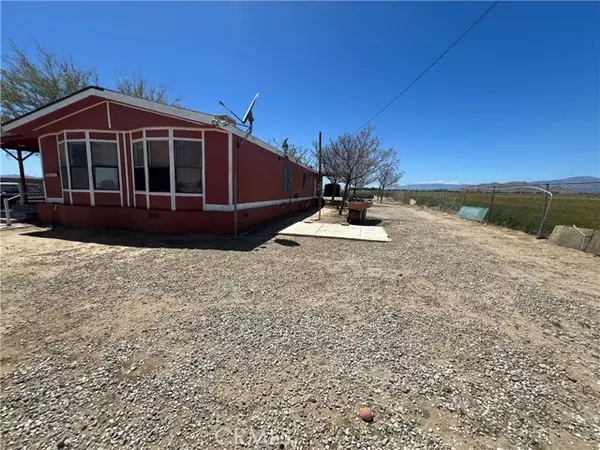 Rosamond, CA 93560,2433 46th ST