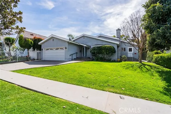 14426 Greenleaf ST, Sherman Oaks, CA 91423