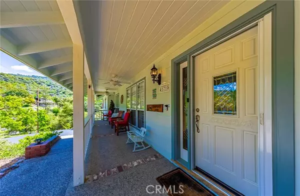 41715 River Falls RD, Oakhurst, CA 93644