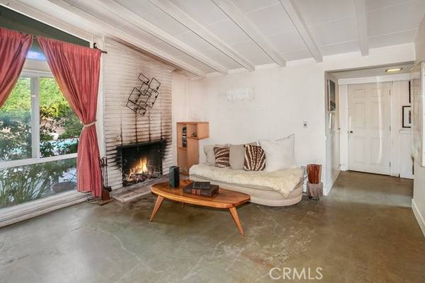 7938 Sale AVE, West Hills, CA 91304