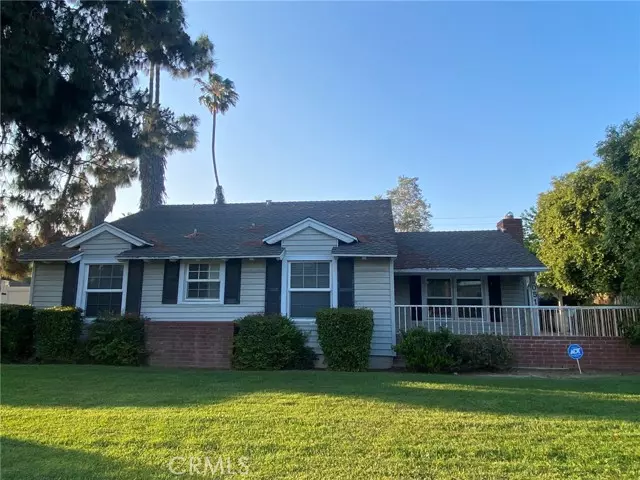 3051 Arlington AVE, Riverside, CA 92506