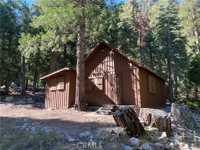 Forest Falls, CA 92339,9520 Falls RD