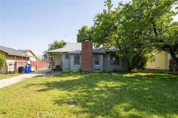 265 E Home ST, Rialto, CA 92376