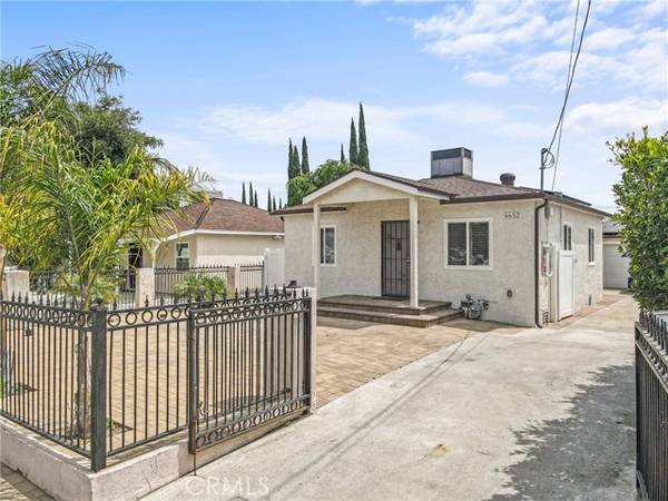 6652 Nagle AVE, Van Nuys, CA 91401