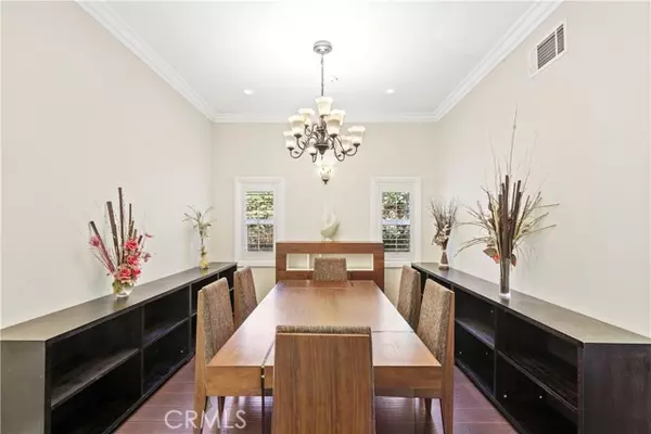 Los Angeles, CA 90032,3836 Oak Hill AVE
