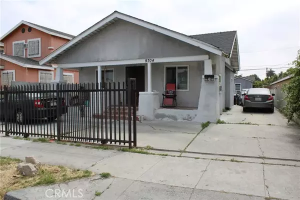 9704 Graham AVE, Los Angeles, CA 90002