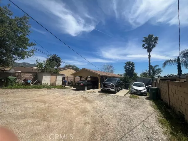 Sylmar, CA 91342,15076 Roxford ST