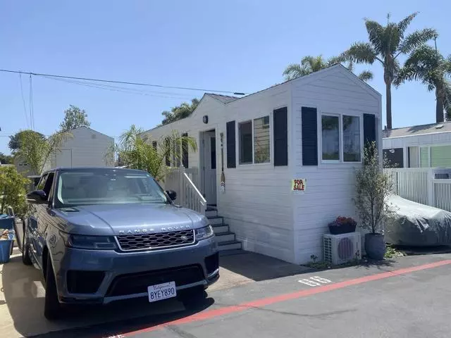 Encinitas, CA 92024,1549 N Vulcan AVE 66