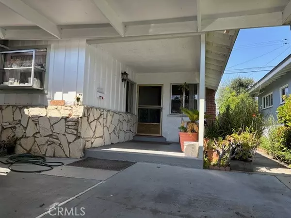 Downey, CA 90241,7165 De Palma ST