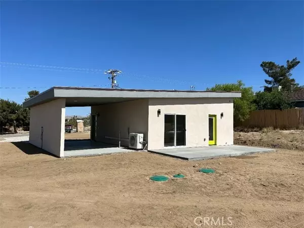 Joshua Tree, CA 92252,7374 Olympic RD