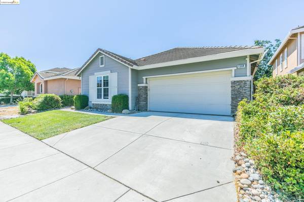 1504 Yosemite Cir, Oakley, CA 94561