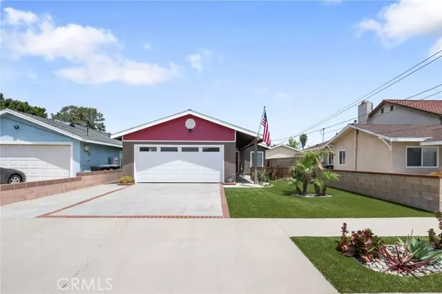 12221 Carver LN, Artesia, CA 90701