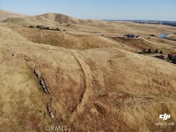 Clovis, CA 93619,15 Acre Lot Summit Crest LN