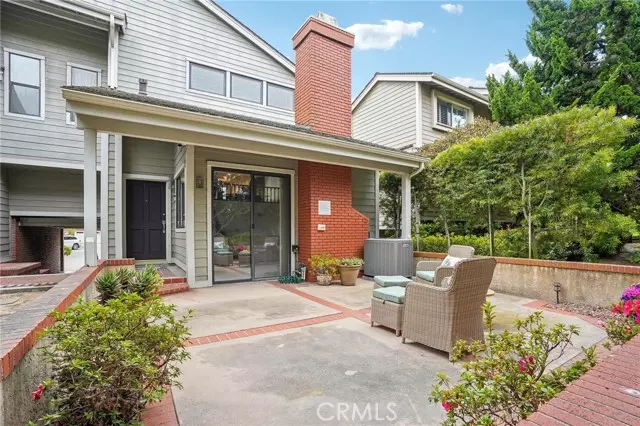 25 Lafayette CT, Manhattan Beach, CA 90266