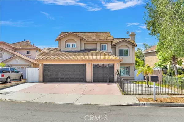 Corona, CA 92879,417 Colfax CIR