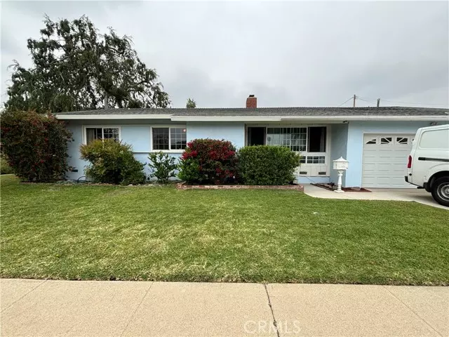 Glendora, CA 91741,1221 E Woodland LN