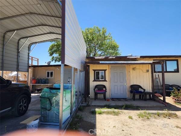 13275 County  Line ST, Pinon Hills, CA 92372