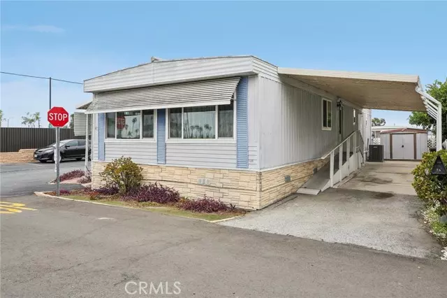 5450 N Paramount Boulevard 47, Long Beach, CA 90805