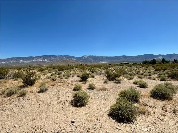 0 Valinda ST, Lucerne Valley, CA 92356