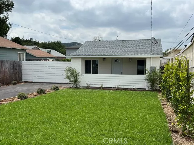 10339 SCOVILLE AVE, Sunland, CA 91040