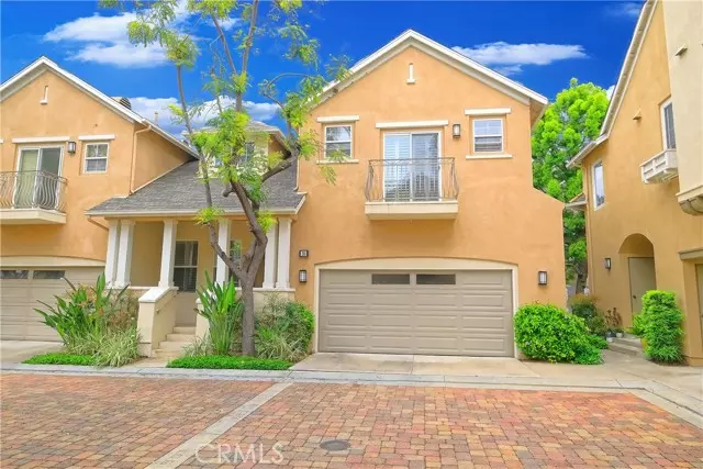 30 Burlingame, Irvine, CA 92602