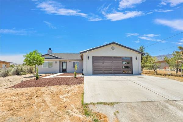 2803 Phelan RD, Phelan, CA 92371