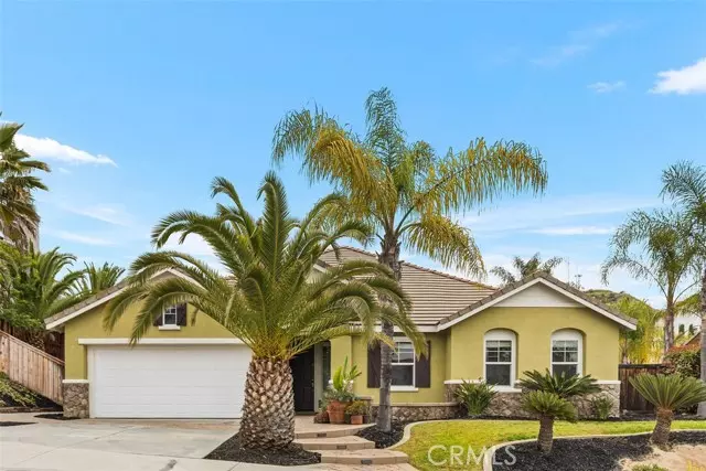 35972 Red Bluff PL, Murrieta, CA 92562