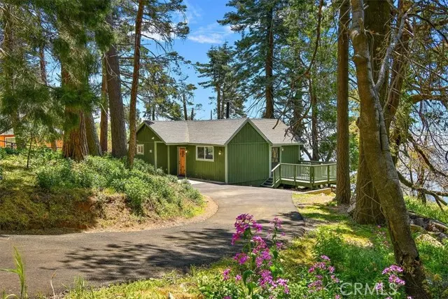 Lake Arrowhead, CA 92352,27951 Crest Estates DR