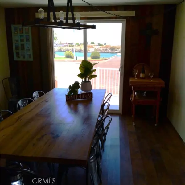 Needles, CA 92363,587 Beach DR