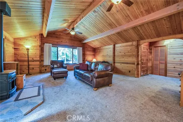 Cobb, CA 95426,9268 Fox DR