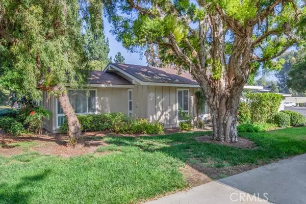 Laguna Woods, CA 92637,122 Via Estrada A