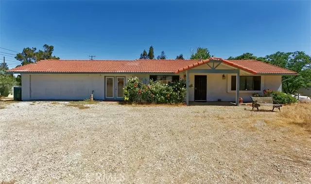 10373 Paramount RD, Phelan, CA 92371