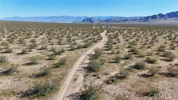 Lucerne Valley, CA 92356,21402 Meander RD