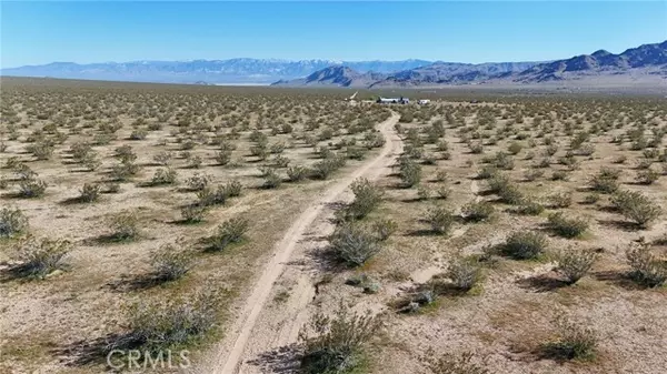 Lucerne Valley, CA 92356,21402 Meander RD