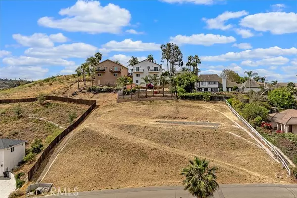 14335 Four Winds RD, Riverside, CA 92503