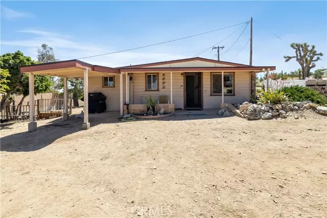 Pinon Hills, CA 92372,598 Maria RD