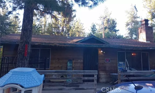 1766 Blackbird RD, Wrightwood, CA 92397