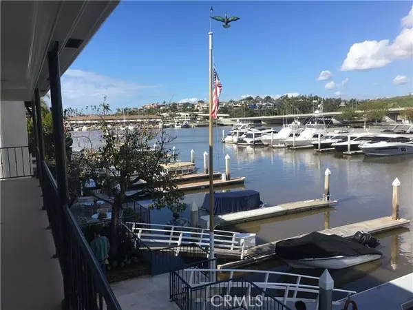 Newport Beach, CA 92660,94 Linda ISLE