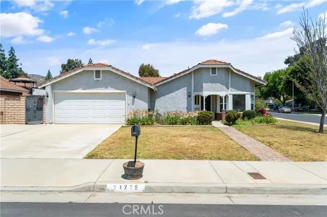 11215 Saint Anton CIR, Riverside, CA 92505