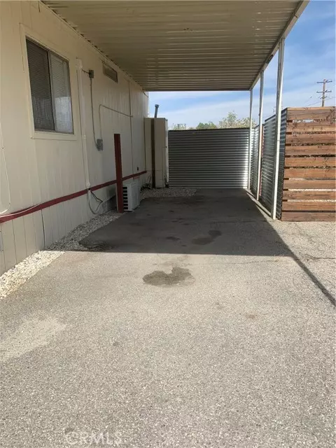 Joshua Tree, CA 92252,6426 Valley View 61