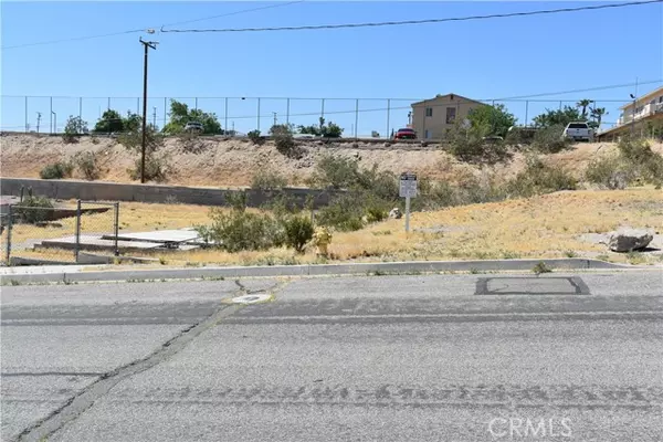 Barstow, CA 92311,0 Pioneer LN