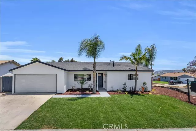 9705 Mast BLD, Santee, CA 92071