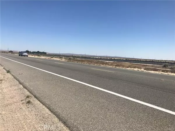 Lancaster, CA 93534,0 Vac/Sierra Hwy/Vic Avenue E6