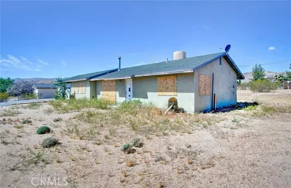 Joshua Tree, CA 92252,4758 Avenida La Mirada