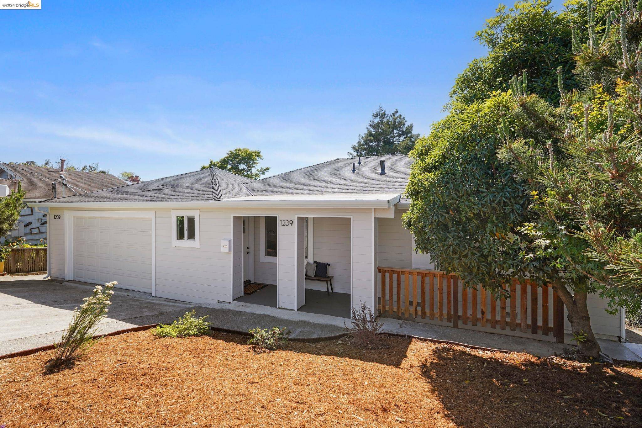 1239 S 58Th St, Richmond, CA 94804