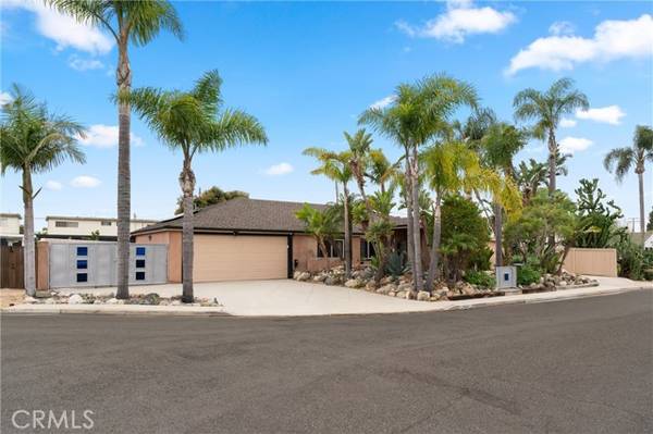 2121 Union AVE, Costa Mesa, CA 92627